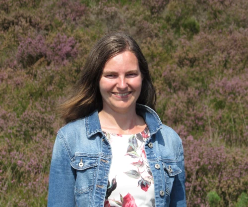 Hanneke van der Zande - 1e secretaris